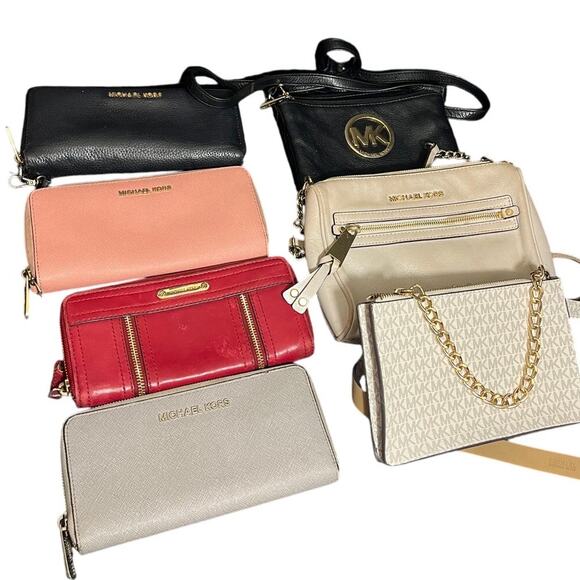 Michael‎ Kors Lot Bundle of 7 Wallets and Purses Bags Leather Designer Clutch - Picture 1 of 6